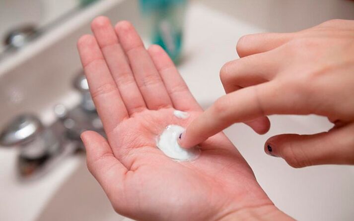 Peeling de refresco para agrandar el pene
