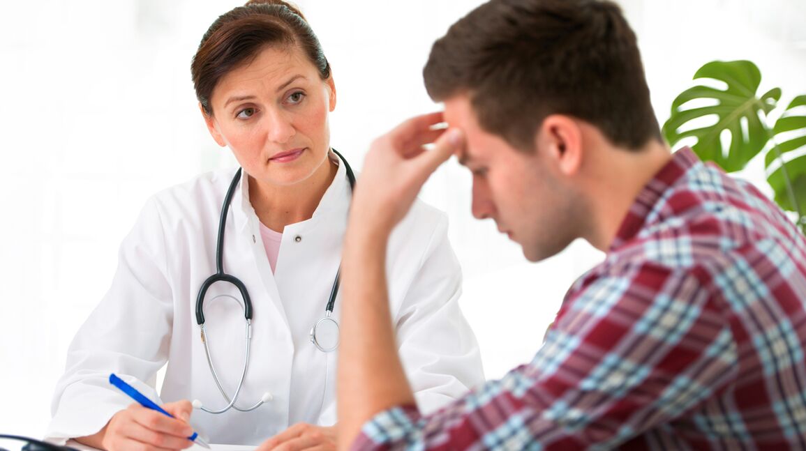 Cita con el médico antes del agrandamiento del pene.